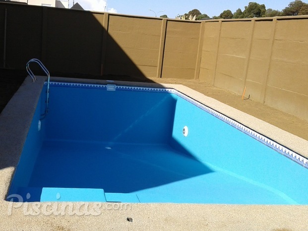 FOTO PISCINA MARTIN LUTERO 1.jpg